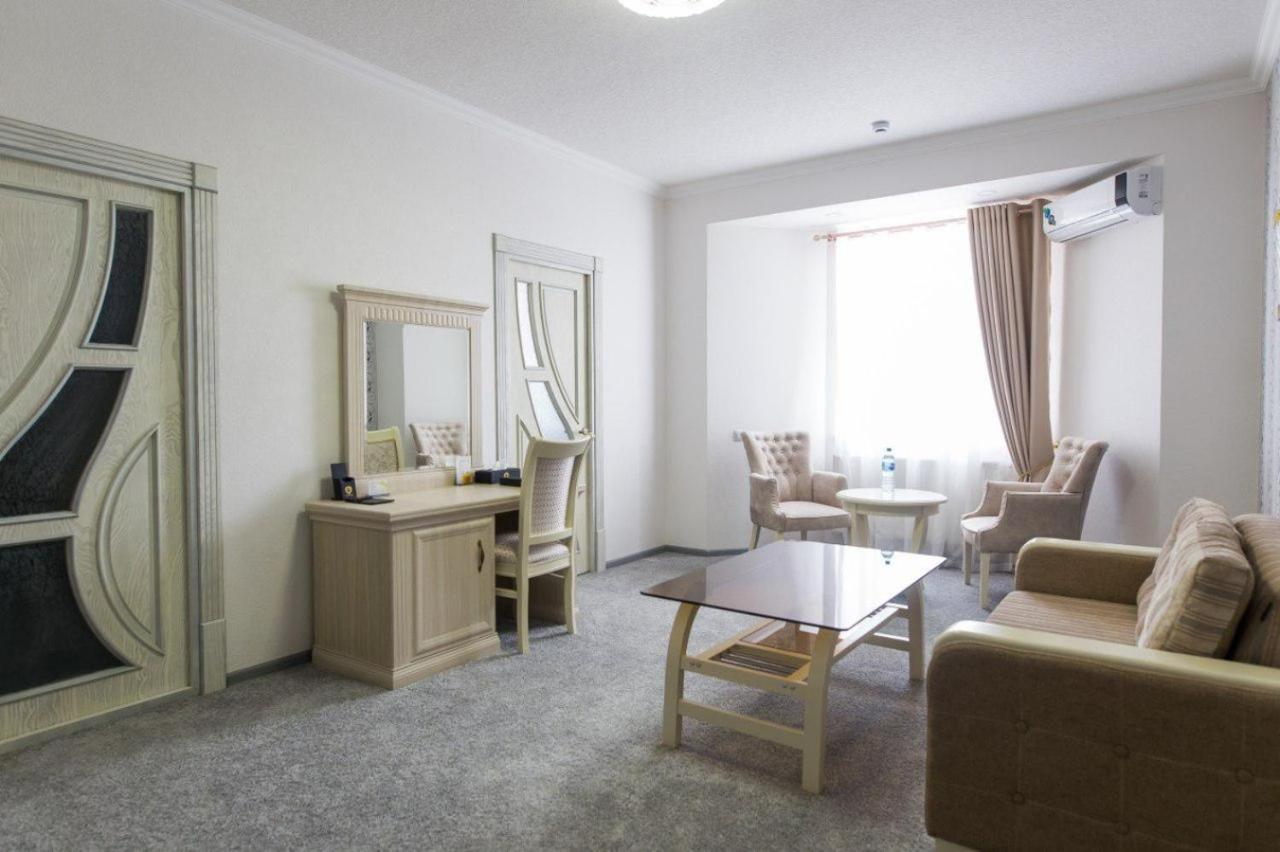 Alexander Hotel Samarcande Extérieur photo