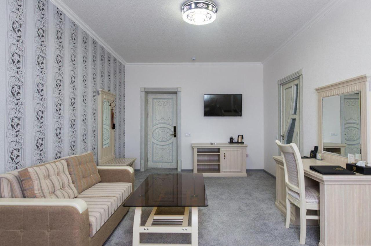 Alexander Hotel Samarcande Extérieur photo