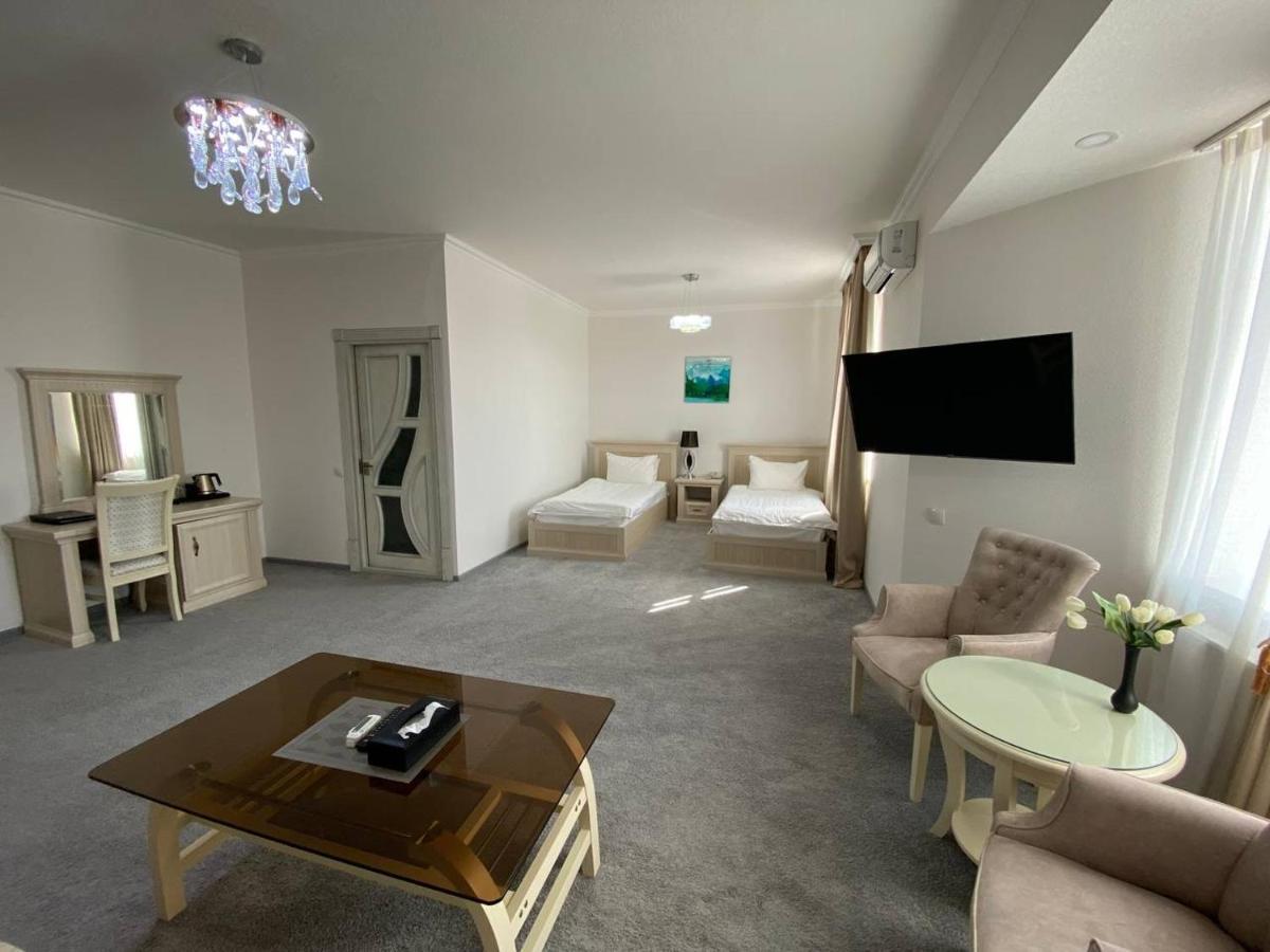 Alexander Hotel Samarcande Extérieur photo