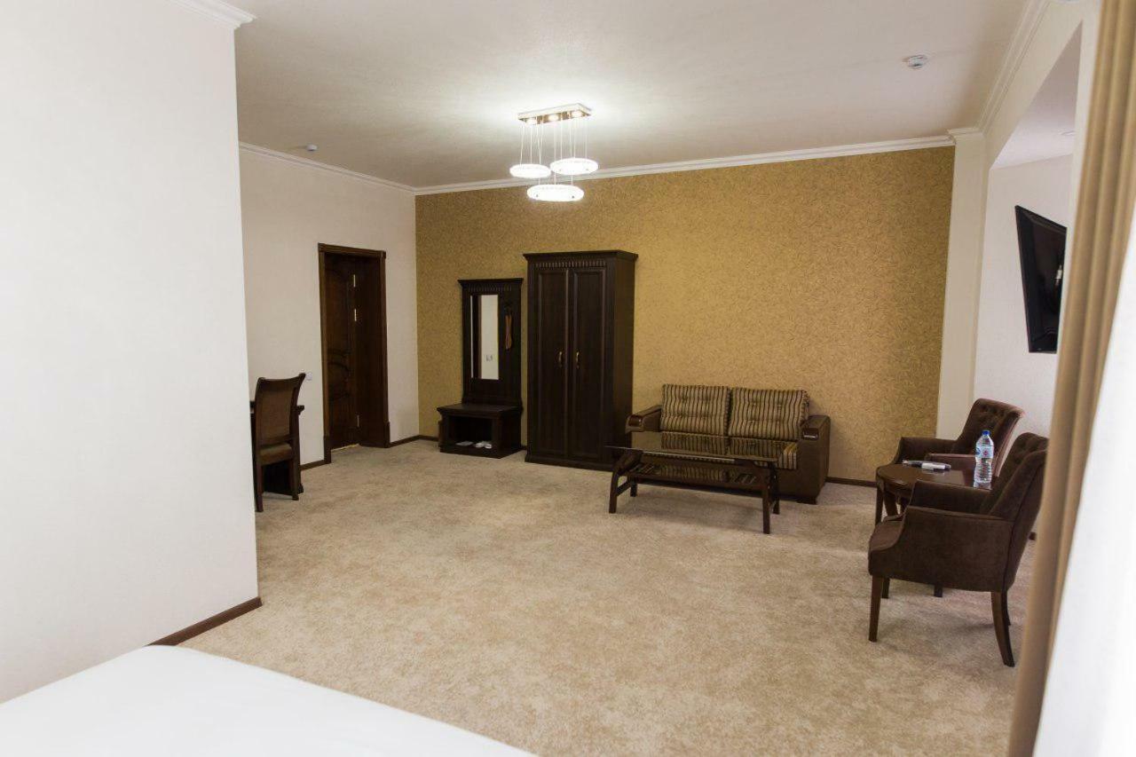 Alexander Hotel Samarcande Extérieur photo